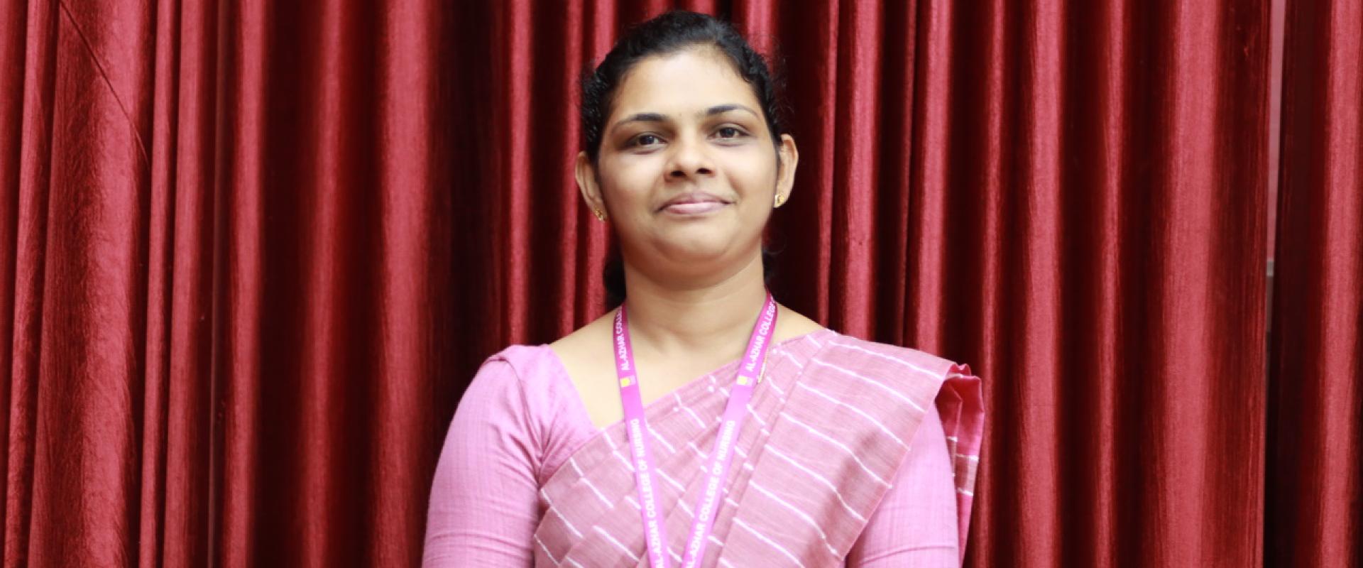 Senior Lecturer