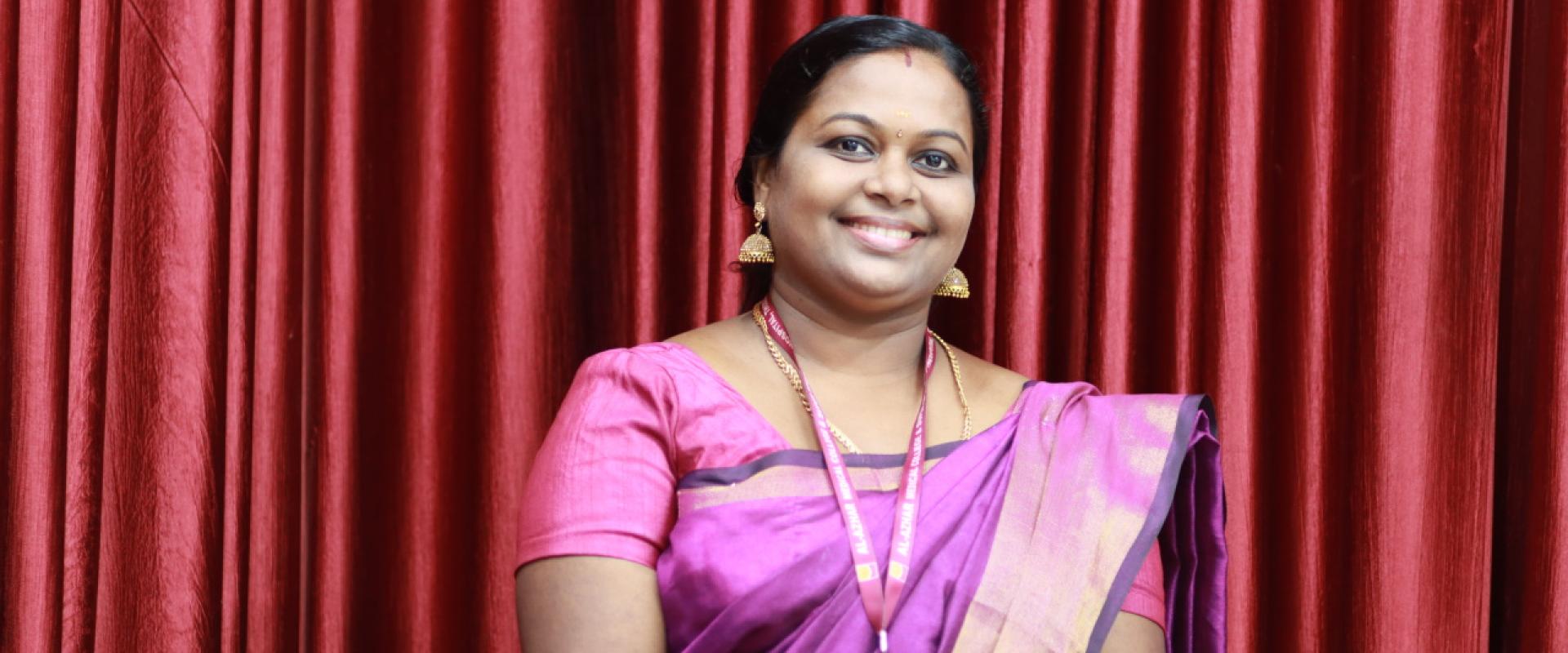 Senior Lecturer